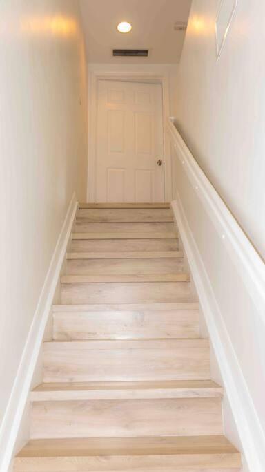 Newly Renovated Condo 5 Min From Airport Miami Exterior photo